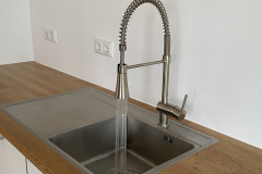 Arbeitsfläche Eiche-Vollholz  mit Edelstahl-Spülbecken